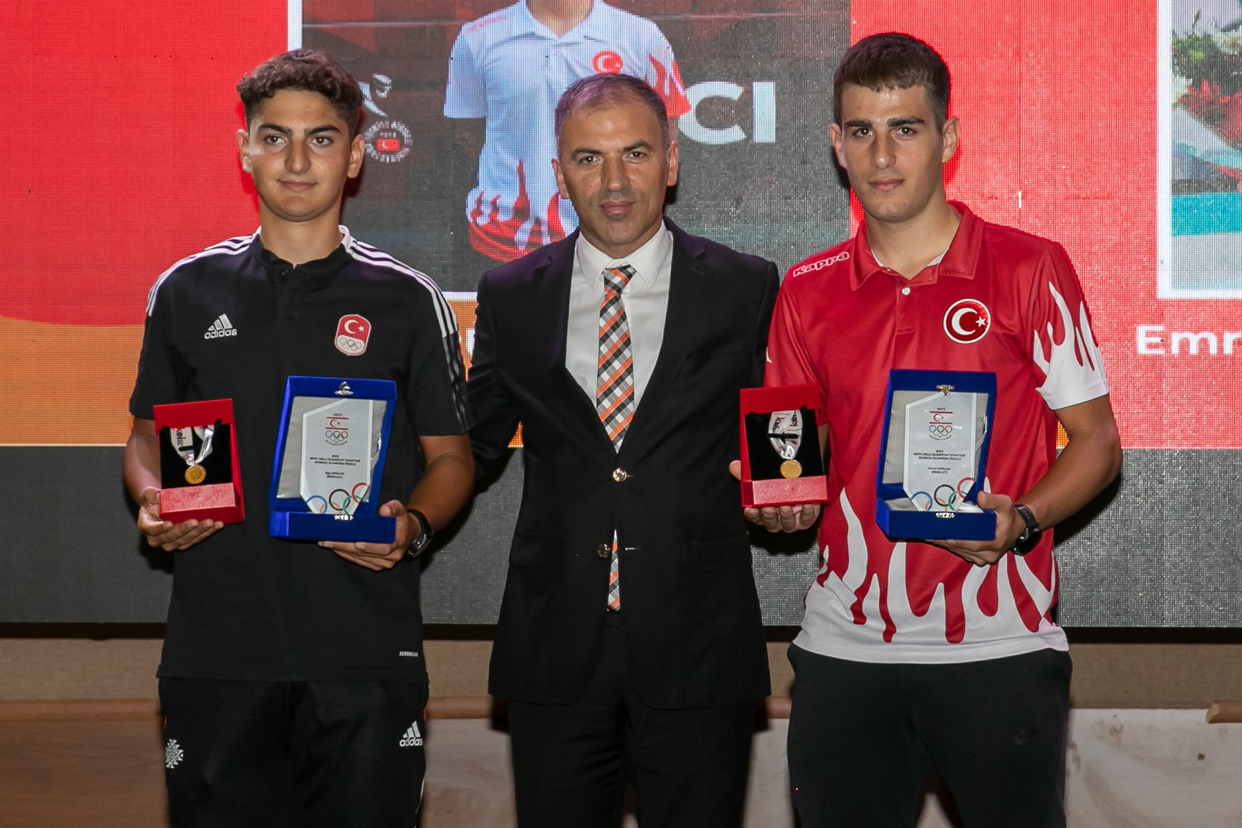 Emre Kaplan was honored with the Olympicism Gold Awards.